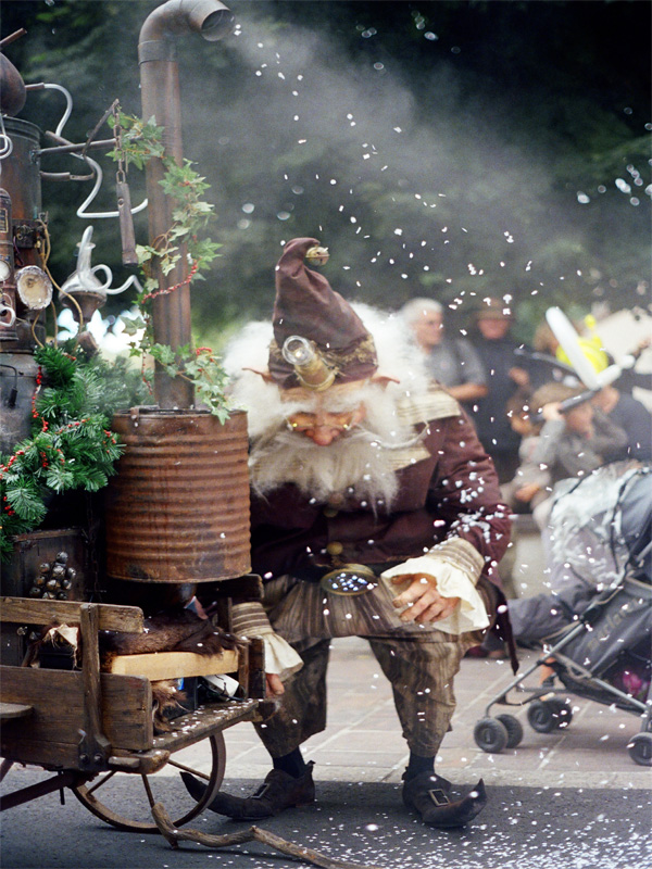 Théâtre du Vertige - Mr Christmas 4 - Pas de ©